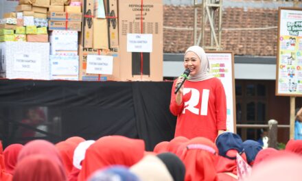 Cegah Kematian Ibu dan Bayi, Bupati Tiwi Ajak Sukseskan ‘Jateng Gayeng Nginceng Wong Meteng’