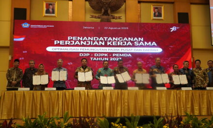 Bupati Tiwi Siap Optimalkan Pemungutan Pajak Pusat dan Daerah