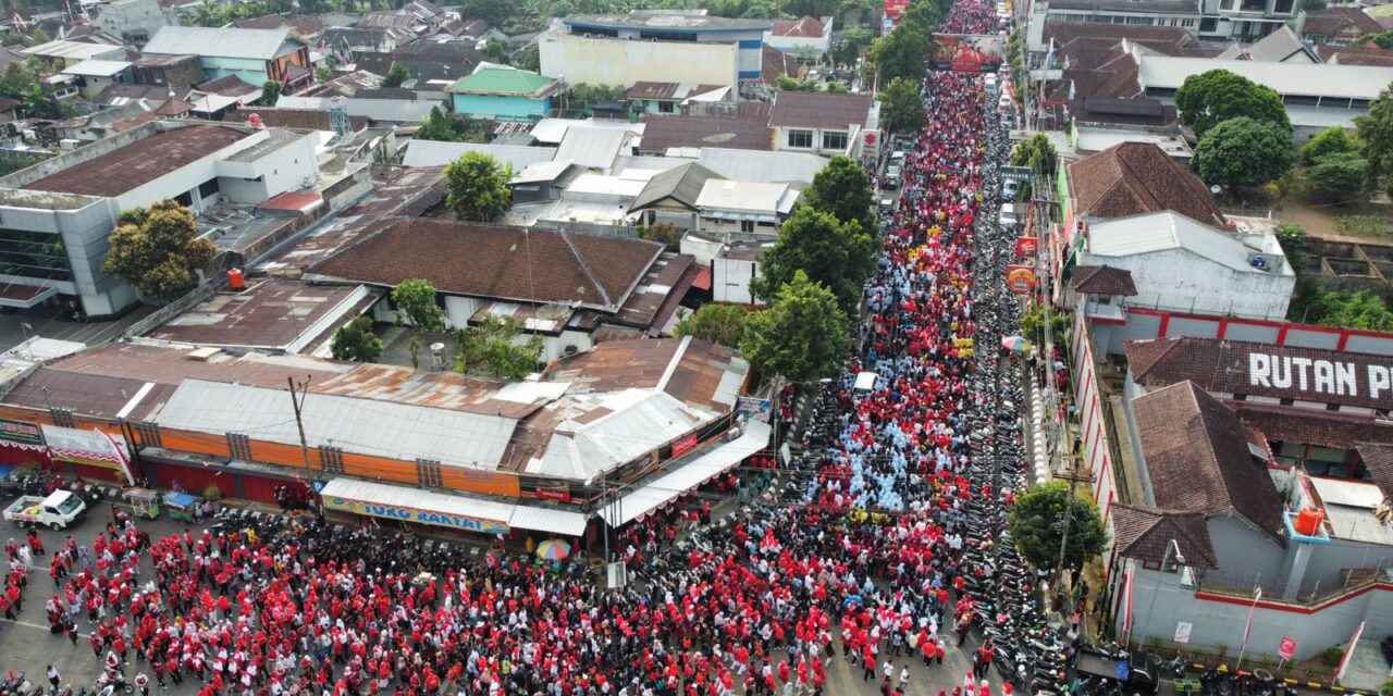 Sehat Bersama, Warga Purbalingga Padati Jalanan Kota