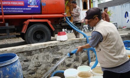 Korpri Purbalingga Salurkan Bantuan Air Bersih Ke-13 Desa Terdampak Kemarau Panjang