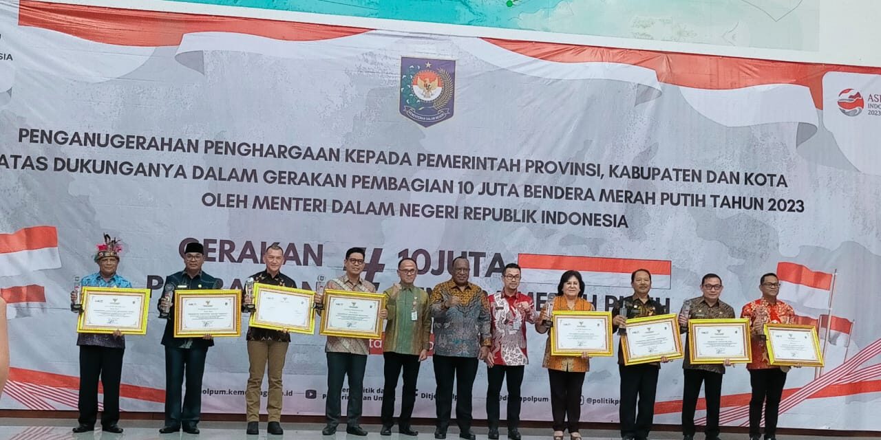 Pemkab Purbalingga Raih Penghargaan dari Mendagri dalam Gerakan Pembagian 10 Juta Bendera Merah Putih