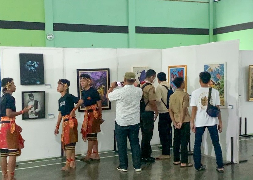 Puluhan Karya Seni Rupa Blarak Purbalingga Dipamerkan