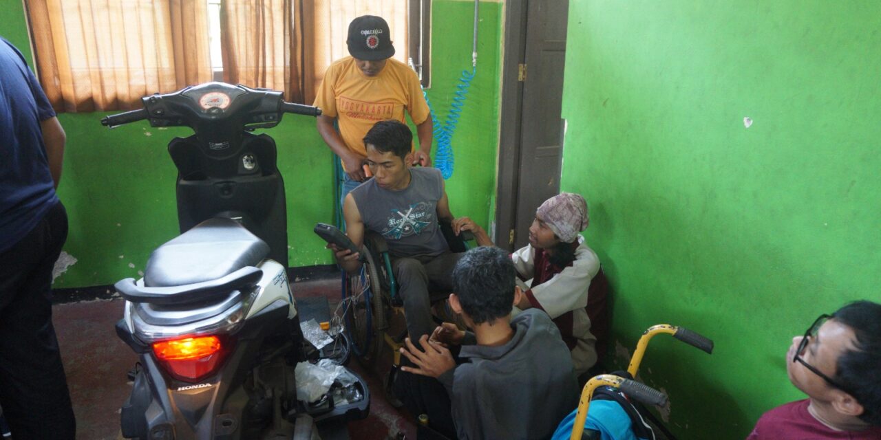 Dinperindag Berikan Pelatihan Service Motor Injeksi, Dukung Kemandirian Penyandang Disabilitas