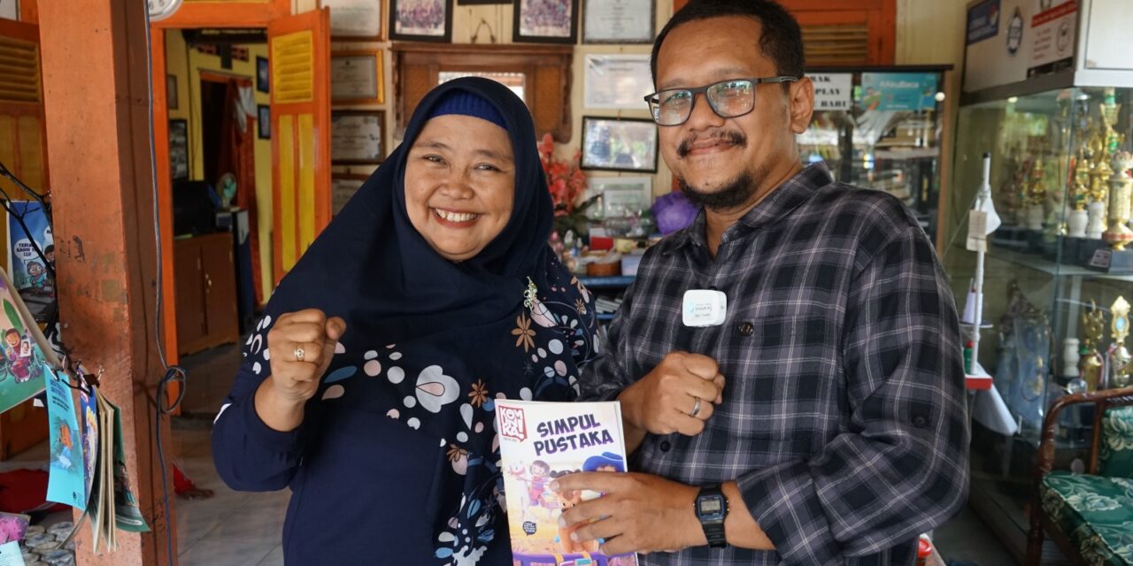 Kemenkominfo Bagikan Komik Gratis Untuk Limbah Pustaka