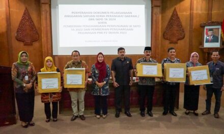 Penerimaan PBB-P2 di Purbalingga Melebihi Target, Bupati Tiwi Beri Penghargaan Kepada Desa Terbaik