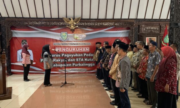 27 Paguyuban Pedagang Pasar Rakyat dan STA Kutabawa Resmi Dikukuhkan