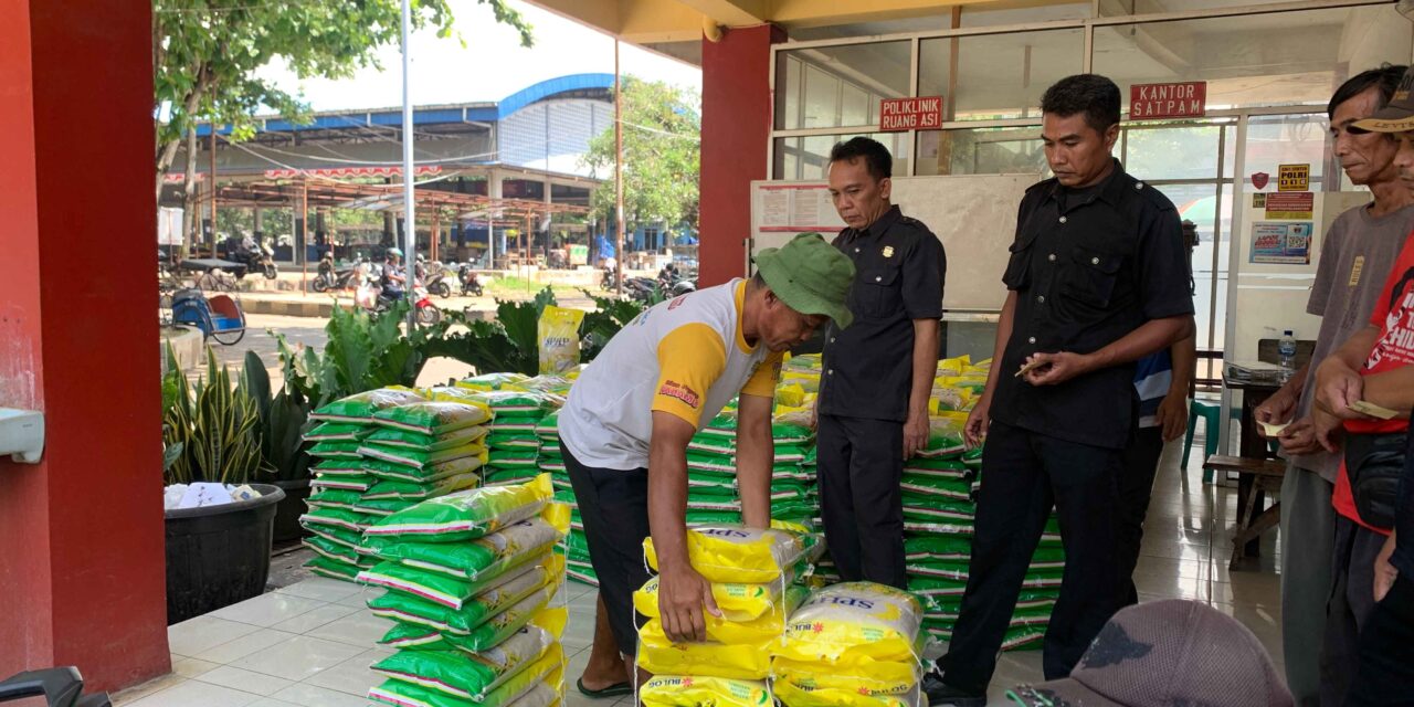 Lindungi Konsumen, Dinperindag Purbalingga Salurkan Beras Murah Di Pasar Segamas