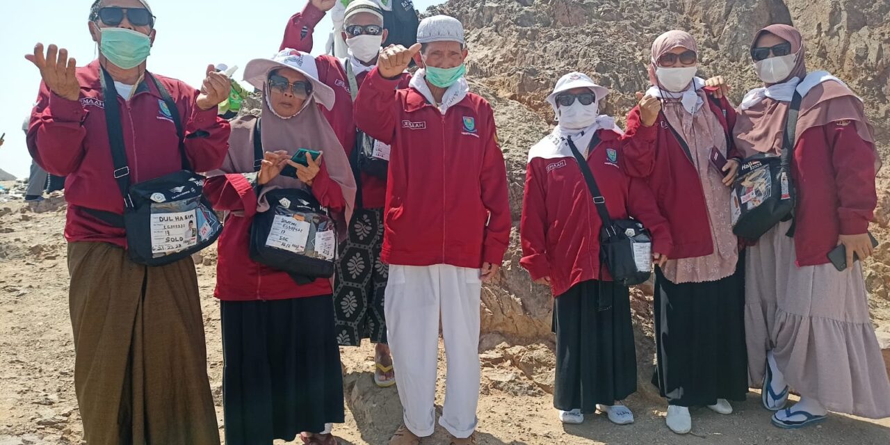 Jamaah Haji Purbalingga Bahagia Usai Tiba Di Madinah