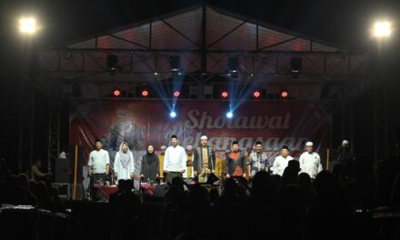 Sholawat Kebangsaan, Bupati Tiwi : Generasi Muda Garda Terdepan Menjaga NKRI