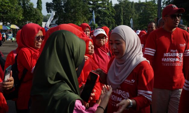 Keluarga Berkualitas Menuju Indonesia Emas