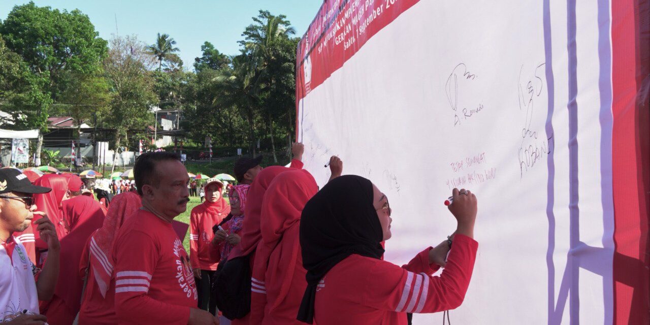 Tingkatkan Kualitas SDM Tenaga Pendidik, Bupati Tiwi Entaskan 2.100 Guru Honorer Jadi PPPK