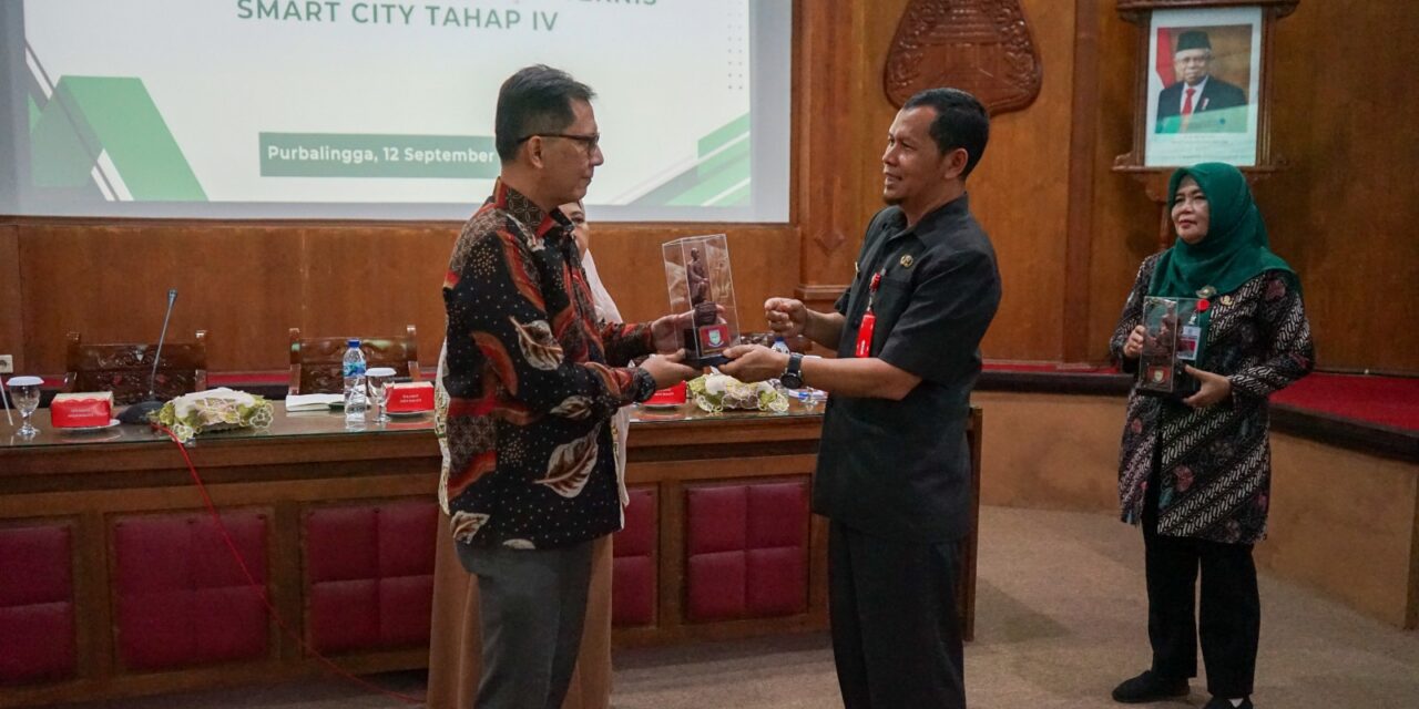 Wujudkan Smart City, Pemkab Purbalingga Tandatangani Komitmen Bersama Pada Bimtek Tahap 4