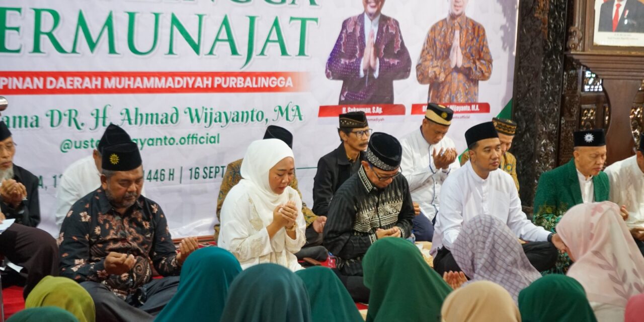 Apresiasi Sinergi PD Muhammadiyah, Bupati Tiwi Berikan Mobil Ambulans