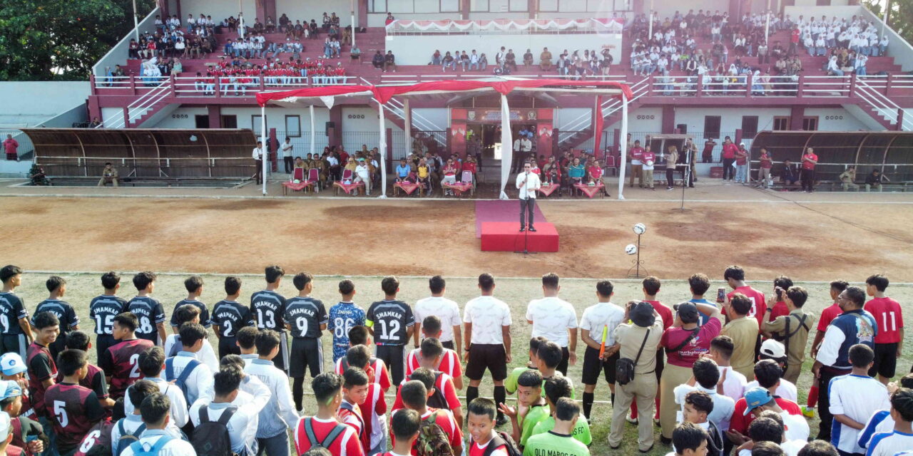 KERINDUAN PERSAINGAN SEPAK BOLA REMAJA PURBALINGGA , BUPATI PURBALINGGA GELAR TURNAMEN ANTAR SMA/SMK/MA