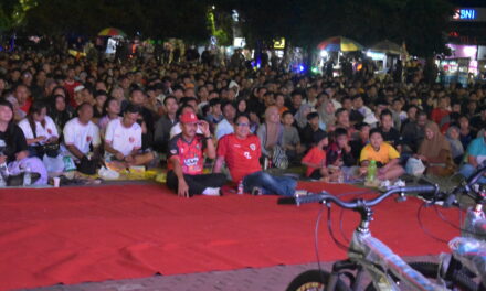 China Versus Indonesia, Warga Purbalingga Nobar di Alun-Alun