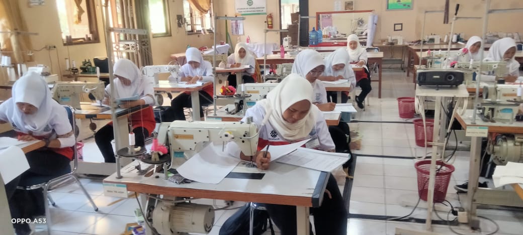 Pendaftaran Dibuka, Peserta Kartu Prakerja Purbalingga Akan Disalurkan ke Pabrik Garmen