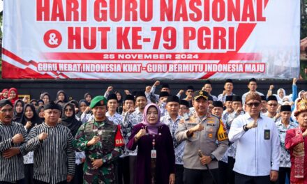 Pemkab Purbalingga Gelar Upacara Peringatan Hari Guru Nasional