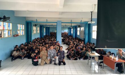 Perkuat Literasi Digital, Dinkominfo Purbalingga Ajak Ratusan Siswa SMKN 1 Kaligondang Bijak Bermedsos