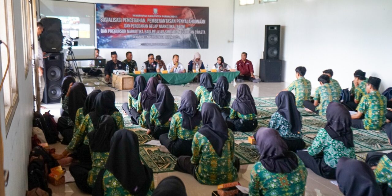 Cegah Penyalahgunaan Narkoba, Kesbangpol Purbalingga Edukasi Pelajar tentang Bahaya Narkoba