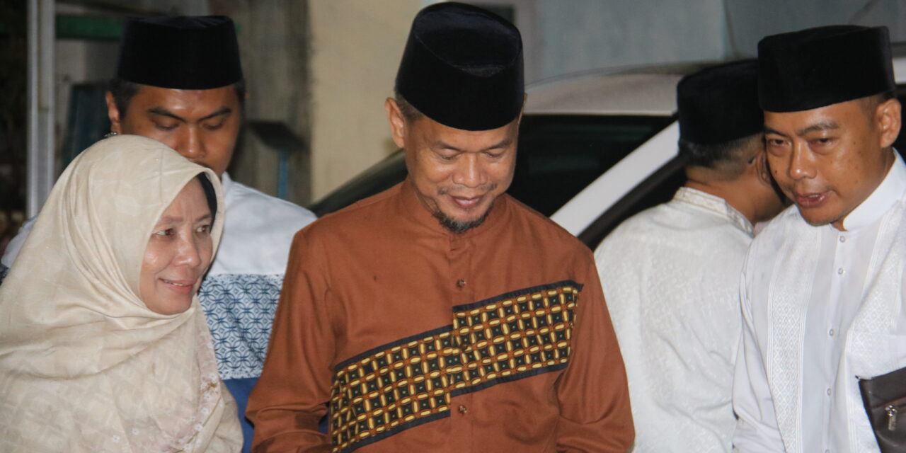 Tarawih Keliling di Tumanggal, Rofik Hananto Ajak Warga Dukung Program Bupati Purbalingga